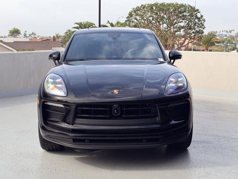 New 2026 Porsche Macan image 6