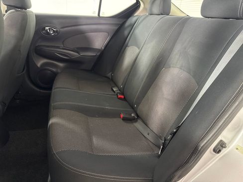 Used 2016 Nissan Versa SV image 14