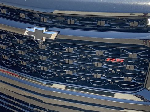 Used 2024 Chevrolet Traverse RS w/ LPO, Floor Liner Package FWD image 29