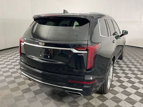 Used 2020 Cadillac XT6 Premium Luxury w/ Platinum Package AWD/4WD image 6