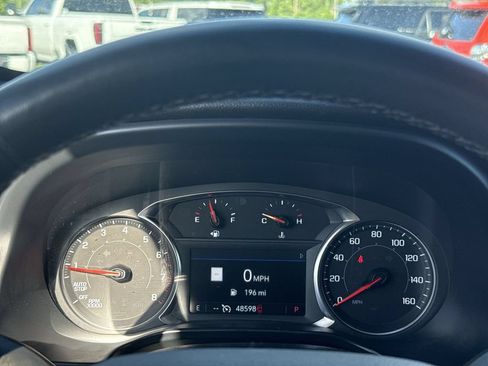Used 2023 GMC Acadia SLT FWD image 15