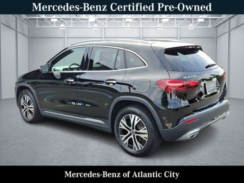 Certified 2025 Mercedes-Benz GLA 250 4MATIC image 4