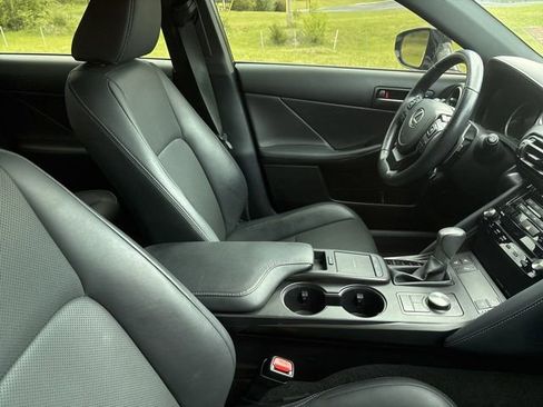 Used 2022 Lexus IS 300 w/ Premium Package image 4