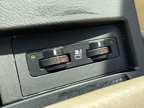 Used 2011 Lexus RX 350 2WD image 19