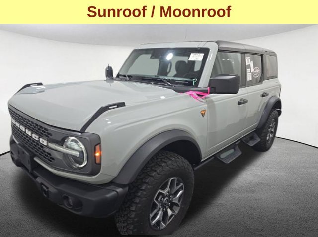 Used 2023 Ford Bronco Badlands AWD/4WD image 5