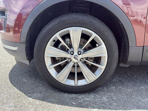 Used 2018 Ford Explorer Limited AWD/4WD image 9