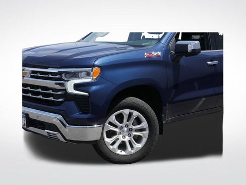 Used 2023 Chevrolet Silverado 1500 LTZ AWD/4WD image 27