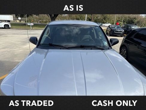 Used 2008 Dodge Dakota SXT w/ Convenience Group image 3