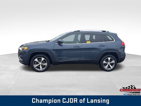 Used 2021 Jeep Cherokee Limited w/ Elite Package image 2