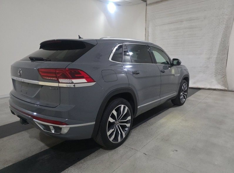 Used 2023 Volkswagen Atlas Cross Sport SEL Premium R-Line AWD/4WD image 3