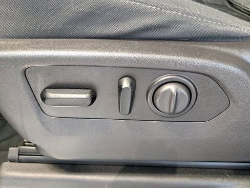 Used 2020 Chevrolet Silverado 1500 RST w/ All-Star Edition image 25