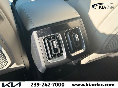 New 2026 Kia Sorento S image 20