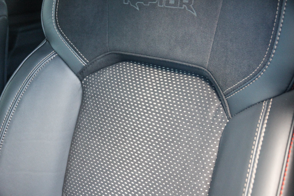 New 2026 Ford Bronco Raptor w/ Interior Carbon Fiber Pack AWD/4WD image 27