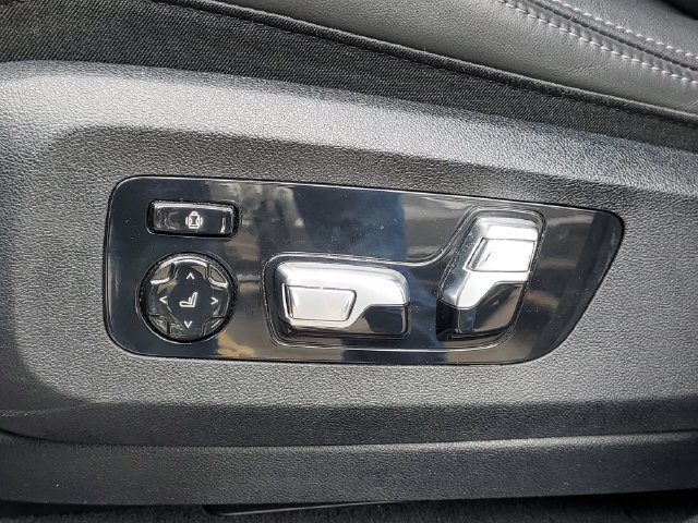 Used 2024 BMW X6 xDrive40i AWD/4WD image 14