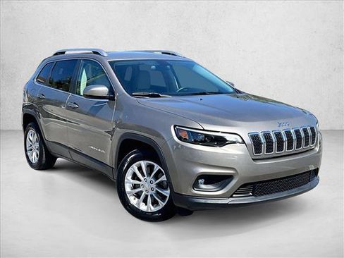 Used 2019 Jeep Cherokee Latitude w/ Popular Appearance Group FWD image 12