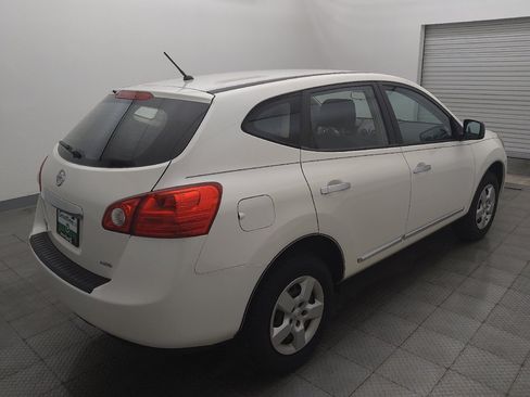 Used 2014 Nissan Rogue S AWD/4WD image 9