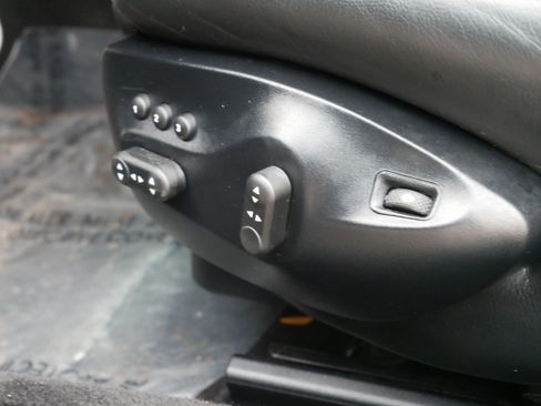 Used 2018 Maserati GranTurismo MC image 11