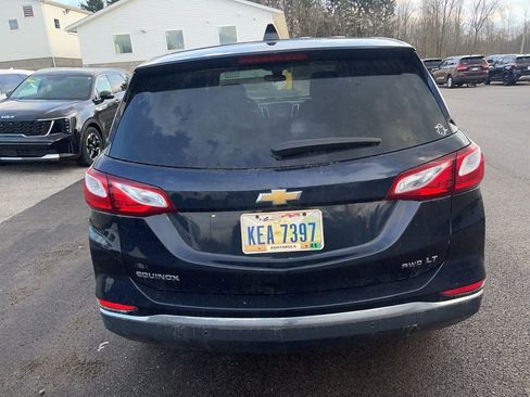 Used 2020 Chevrolet Equinox LT image 2