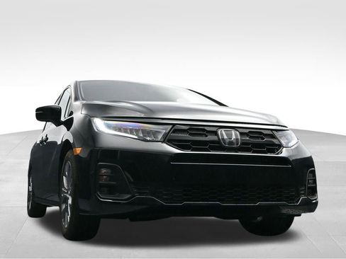 Used 2026 Honda Odyssey Touring image 32