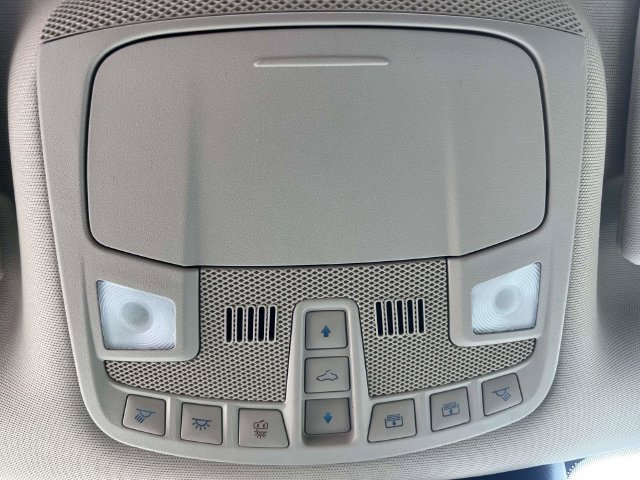 Used 2024 Ford Expedition Max XLT RWD image 32