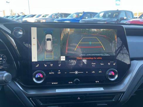 Used 2024 Lexus TX 500h AWD image 22