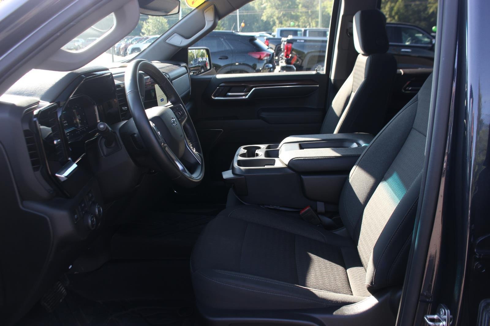 Used 2023 Chevrolet Silverado 1500 RST w/ LPO, Dark Essentials Package AWD/4WD image 15