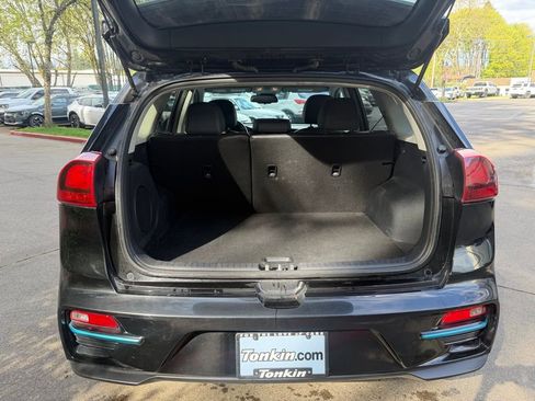 Used 2022 Kia Niro EX w/ Cold Weather Package image 14