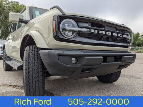 New 2025 Ford Bronco Outer Banks image 27