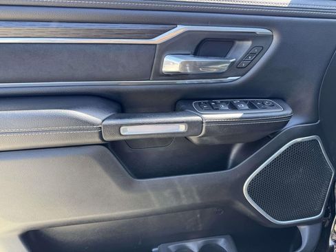 Used 2023 RAM 1500 Laramie AWD/4WD image 14