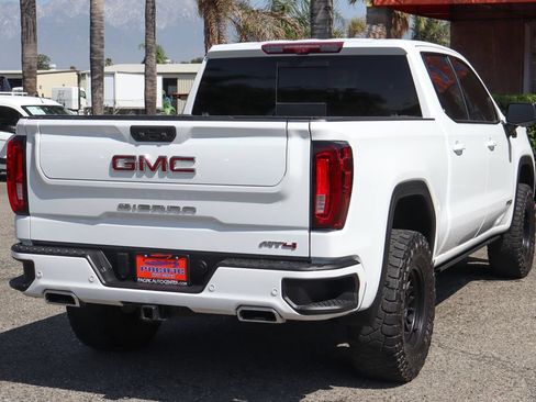 Used 2023 GMC Sierra 1500 AT4 w/ Technology Package AWD/4WD image 11