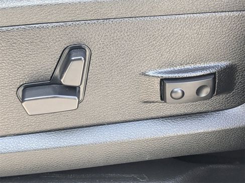 Used 2024 RAM 2500 Big Horn image 20