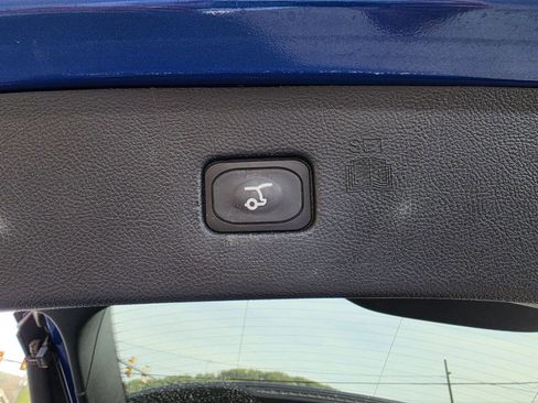 Used 2022 Ford Edge SEL w/ Convenience Package image 12