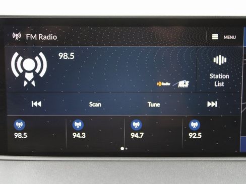 Used 2023 Acura MDX SH-AWD w/ Technology Package image 18