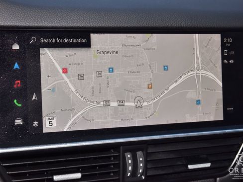 Used 2023 Porsche Cayenne image 18