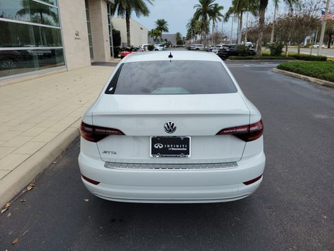 Used 2019 Volkswagen Jetta SE image 5