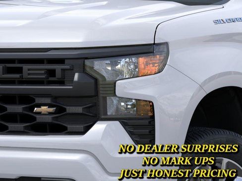 New 2026 Chevrolet Silverado 1500 Custom RWD image 10
