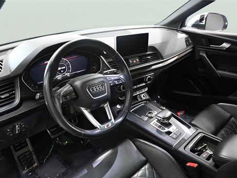 Used 2018 Audi SQ5 Premium Plus w/ S Sport Package AWD/4WD image 10