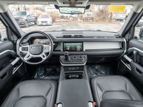 Certified 2024 Land Rover Defender 110 S image 18