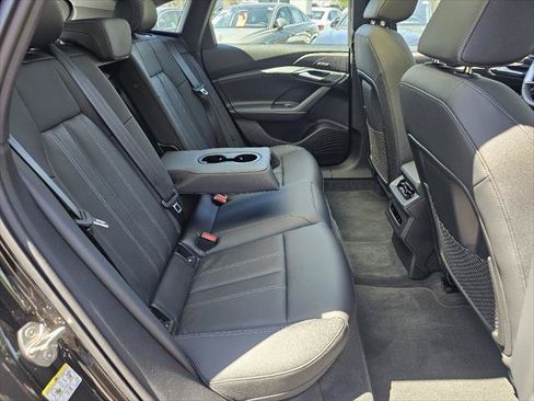 Used 2024 Audi Q8 e-tron Premium AWD/4WD image 6