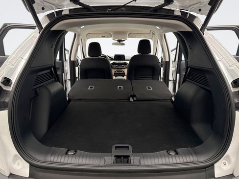 Used 2022 Ford Escape SE w/ Convenience Package FWD image 18
