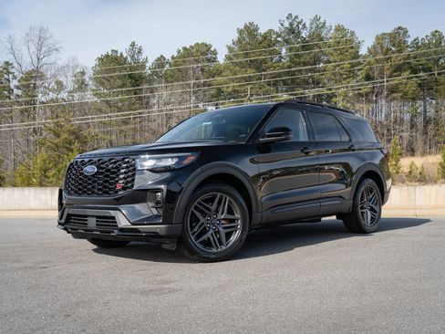 New 2026 Ford Explorer ST w/ Sun And Sound Package AWD/4WD image 3