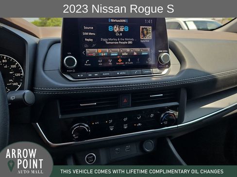 Used 2023 Nissan Rogue S FWD image 25