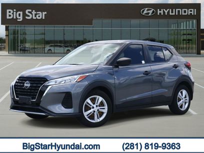 Used 2022 Nissan Kicks S