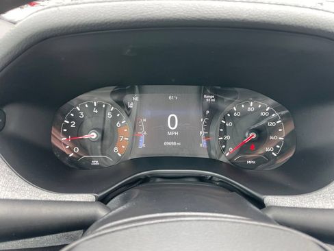 Used 2024 Jeep Compass Latitude AWD/4WD image 9
