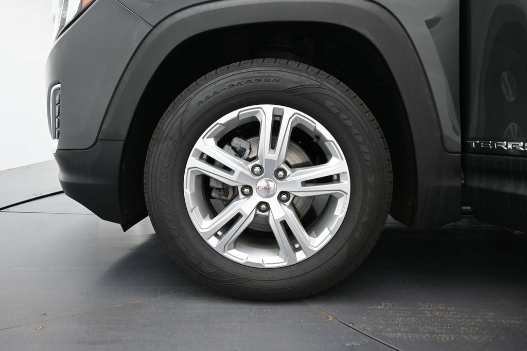 Used 2019 GMC Terrain SLE w/ Driver Convenience Package AWD/4WD image 8