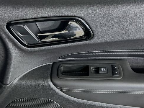 Used 2022 Dodge Durango SRT w/ Black Package AWD/4WD image 32