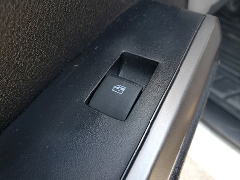 Used 2023 Toyota Tacoma SR5 image 15