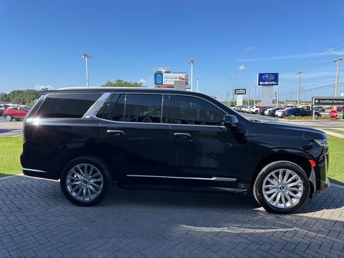 Certified 2023 Cadillac Escalade Premium Luxury AWD/4WD image 7