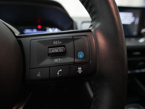 Used 2023 Nissan Rogue SV w/ SV Premium B Package AWD/4WD image 19
