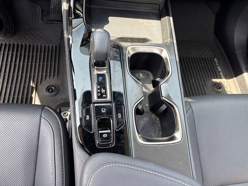 Certified 2024 Lexus NX 250 FWD w/ Towing Package (2000 Lbs) image 16